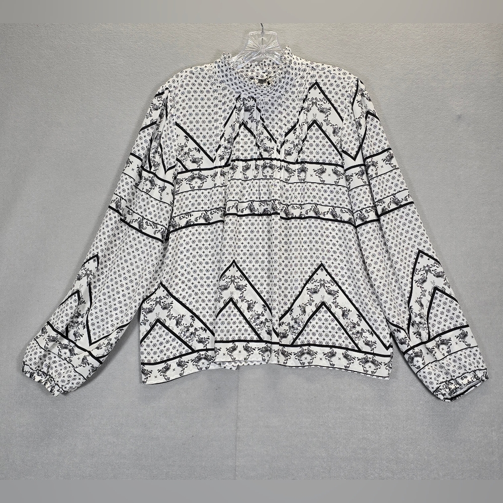 MAISON D'AMELIE Paris-PINTUCK TOP Ruffled Collar, Keyhole Button Closure Size L